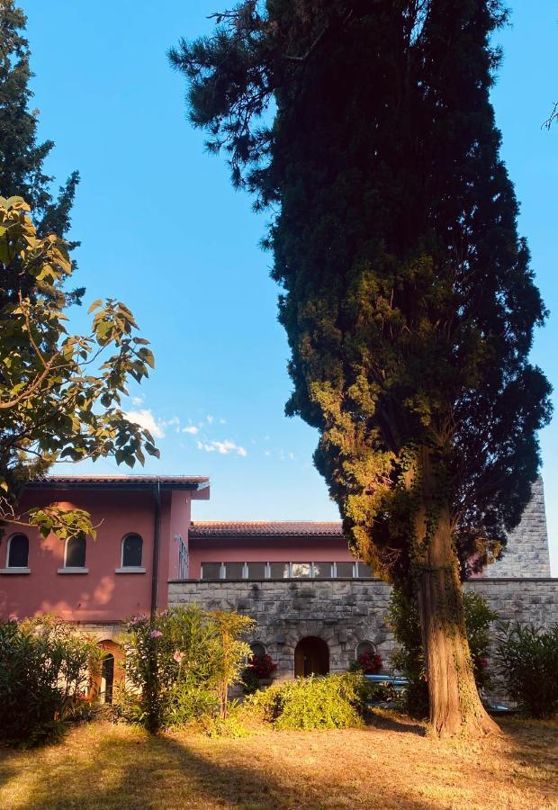 Vila Tartini Strunjan Luaran gambar